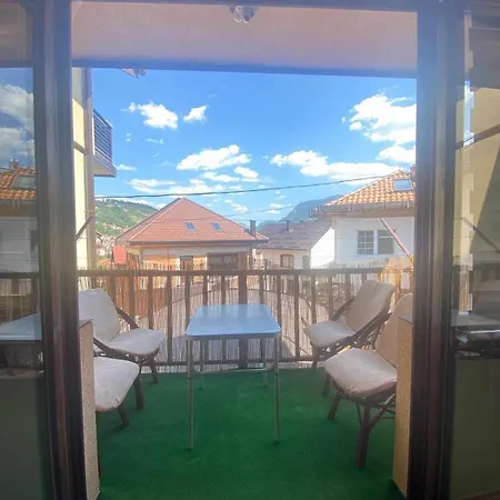 Mimo Apartment *